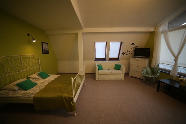 Motel Silver